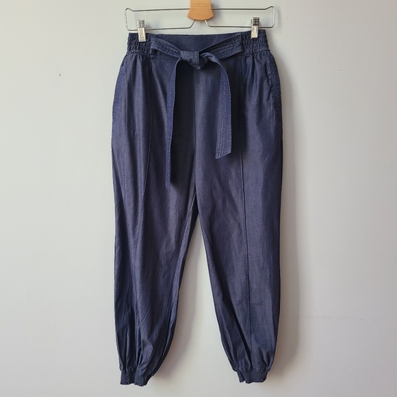 Anthropologie Globetrotter Cotton Chambray Joggers - Picture 4 of 16